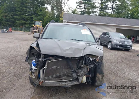 2010 Mitsubishi Endeavor Ls z USA, uszkodzony, nr VIN 4A4JN2AS7AE016128